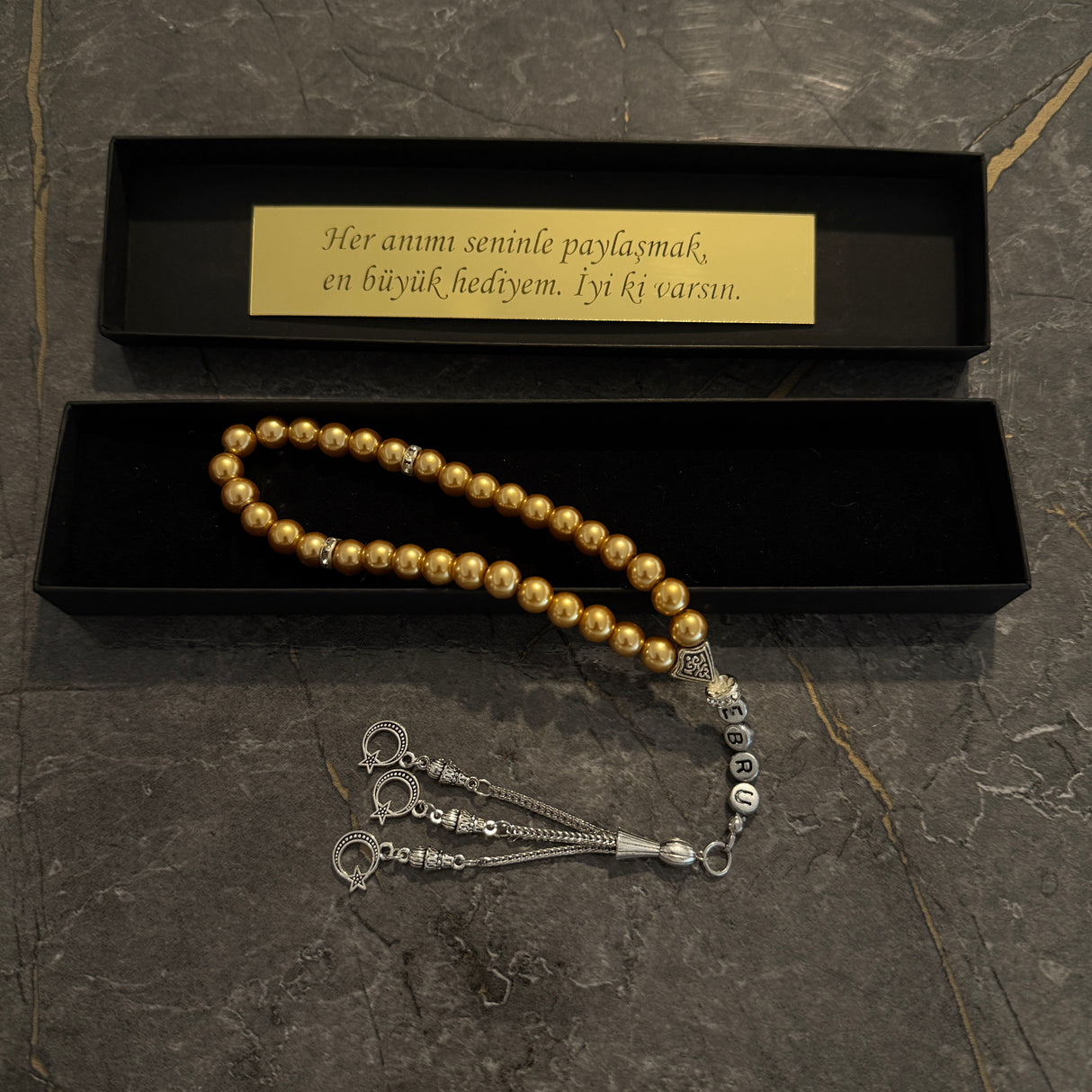 Tesbih mit Name + BOX mit Wunschtext - Gold