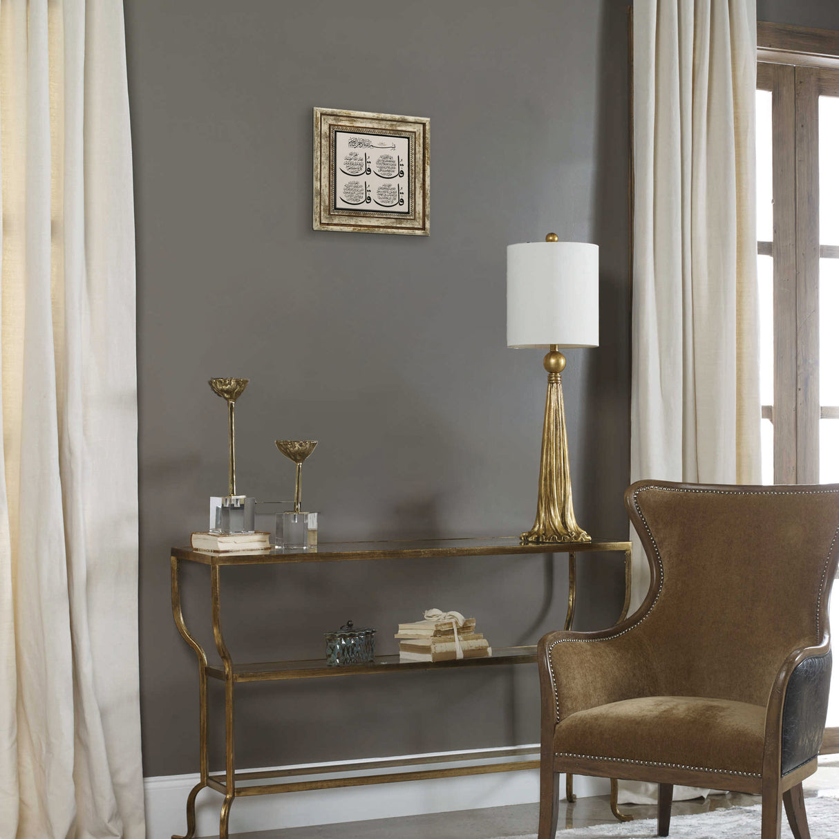 Stone mural - Protective marks