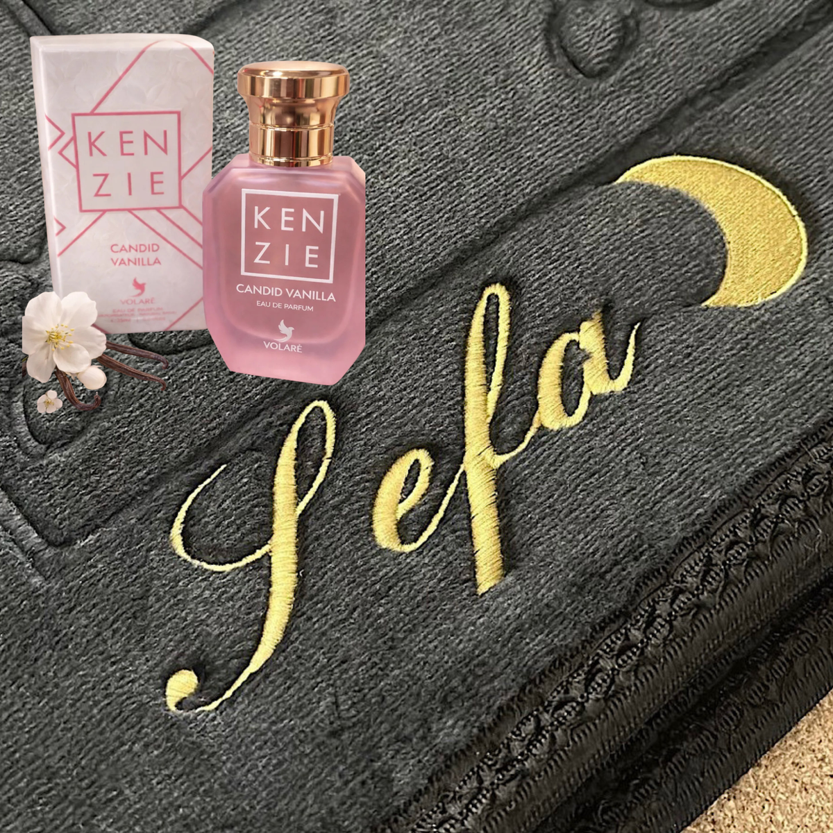 AKTION: Personalisierter Gebetsteppich + KENZIE Candid Vanilla 50ml