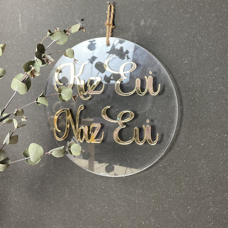 Kiz Evi Naz Evi Türschild in Gold