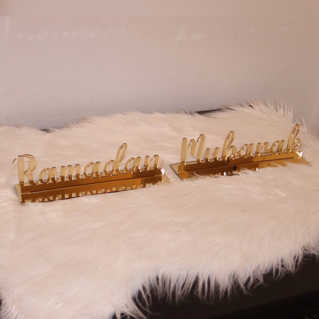 Ramadan/Eid Mubarak Tischschild in gold und silber