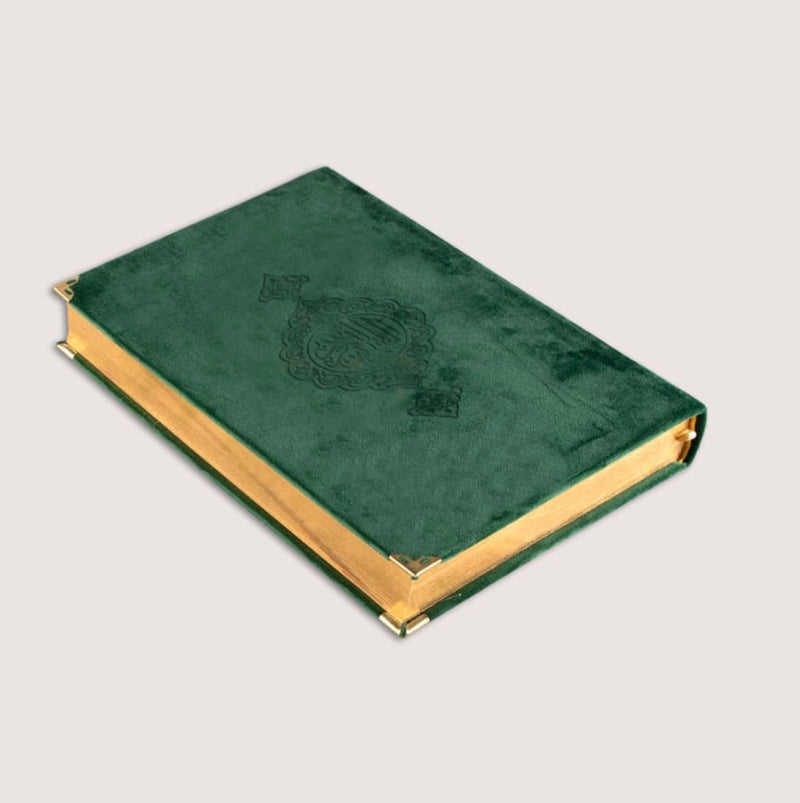 Samtiger Quran in 13x17cm in grün