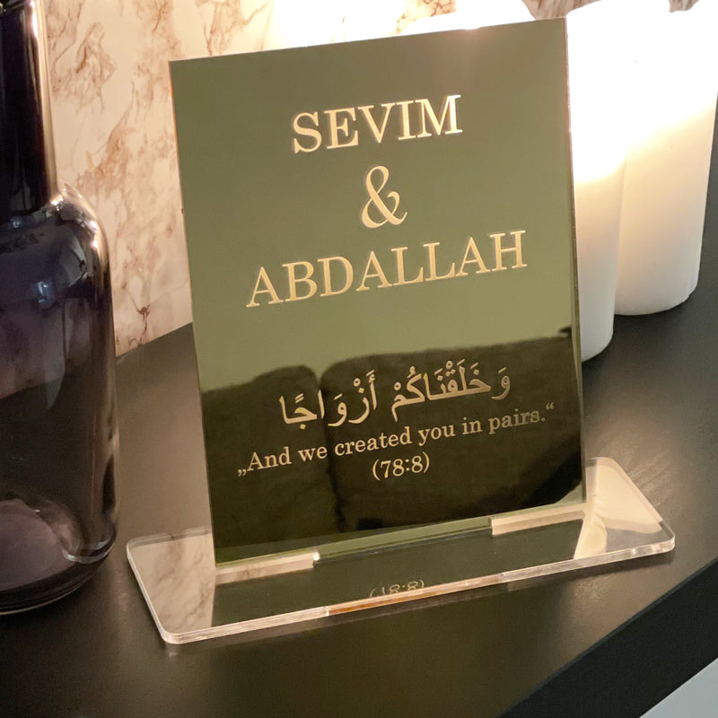 Personalisierte islamische Deko aus goldenem Acrylglas für Hochzeiten und Paare