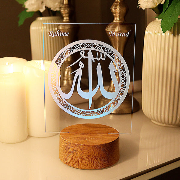 Personalisiertes islamisches Geschenk für jeden Anlass mit Allah Kalligraphie und LED-Leuchte